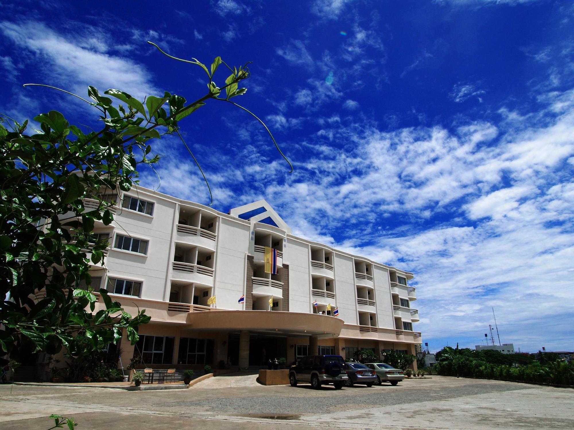 Kiengpiman Hotel Мукдахан Экстерьер фото